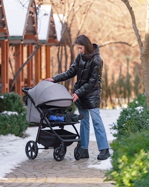 CARRELLO Bravo PLUS Sportovní kočárek CRL-5515 + Dárek zdarma Pláštěnka na kočárek (1406)
