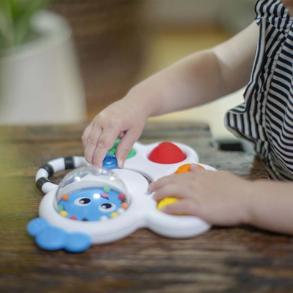 BABY EINSTEIN Hračka senzorická chrastítko a kousátko Opus 's Shape Pops ™ 3m +