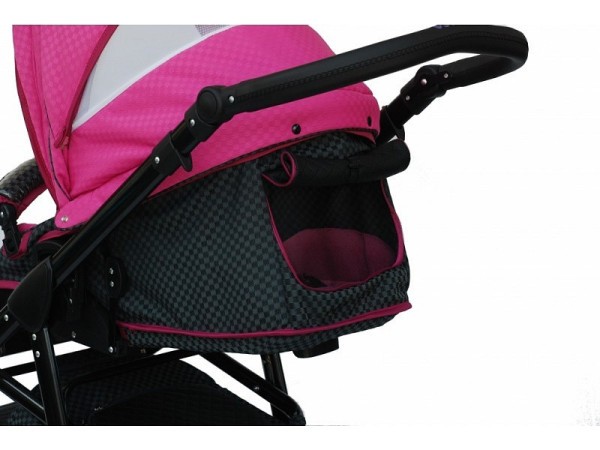 Kočárek Anmar Maseratti