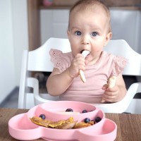 CANPOL BABIES Silikonový dělený talíř s přísavkou MEDVÍDEK