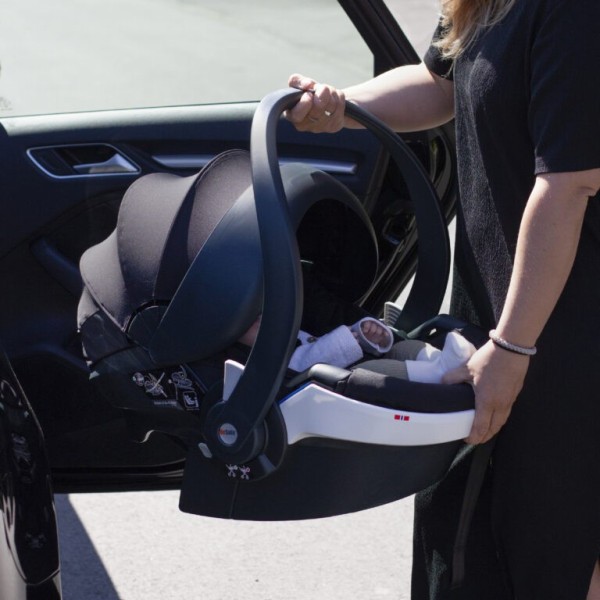 BESAFE Autosedačka iZi Go Modular i-Size X2 40-75 cm