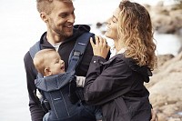 Ergonomické nosítko Babybjorn ONE Ergonomické nosítko Babybjorn ONE