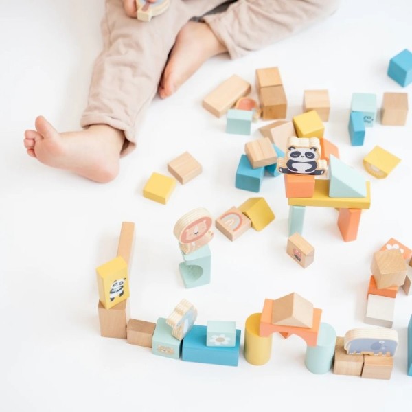 SARO BABY Dřevěné kostky v kyblíku 60ks 24m+