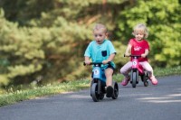 Odrážedlo FUNNY WHEELS Rider Sport modré 2v1, výška sedla 28/30cm nosnost 25kg 18m+ v sáčku