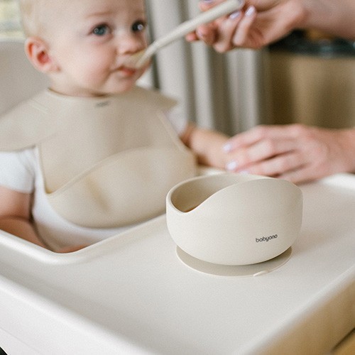 BABYONO Miska silikonová s přísavkou 6m+