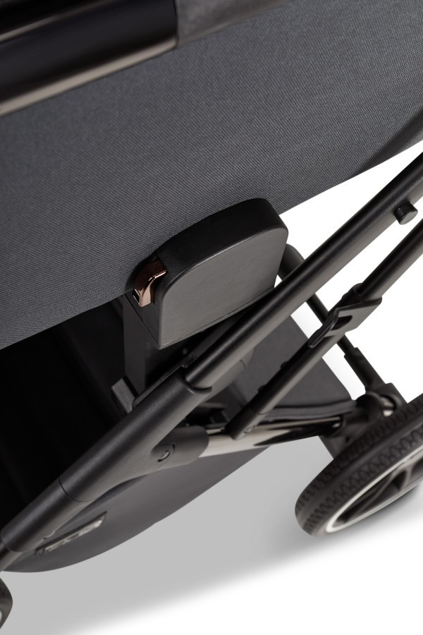 MOON PIÚ EXTRA black chrome Kombinovaný kočárek