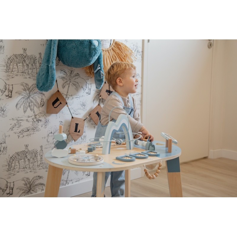 Label Label Stoleček s aktivitami