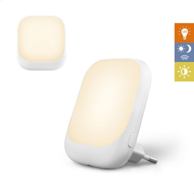bílé - noční světlo do zásuvky se senzorem soumraku
