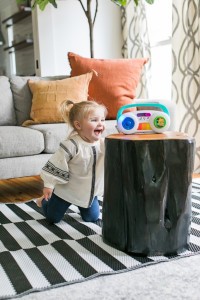 BABY EINSTEIN Hračka hudební přehrávač Toddler Jams 1r+