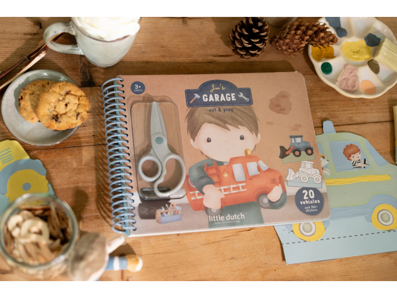LITTLE DUTCH Kniha s vystřihovacími auty Jim
