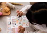 LITTLE DUTCH Knížka se samolepkami Nakupování Rosa