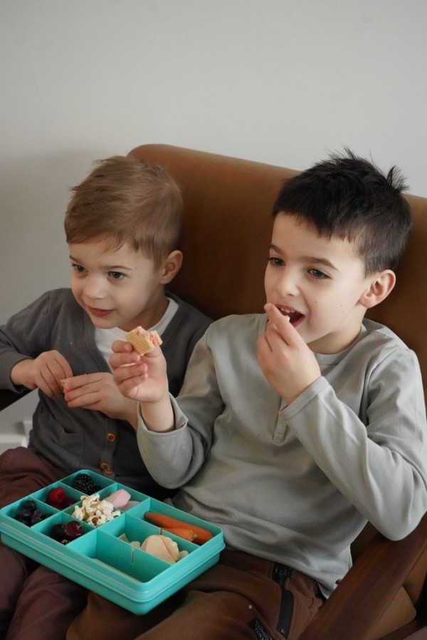 MELII Snackle Box krabička na svačinu 1368 ml