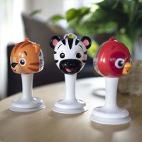 BABY EINSTEIN Chrastítka, Set 3 ks s přísavkami Rattle&Jingle Trio 6m+
