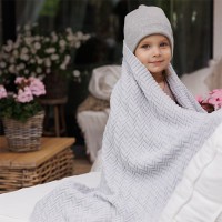 BABYONO Deka z organické bavlny pletená 75 x 100 cm 0m+ BABYONO Deka z organické bavlny pletená 75 x 100 cm 0m+