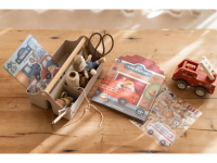 LITTLE DUTCH Knížka se samolepkami Hasičská stanice Jim