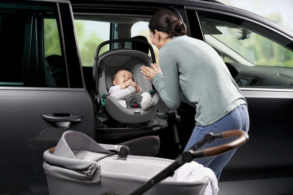 BRITAX RÖMER Autosedačka Baby-Safe 3 i-Size 40-80cm