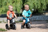 Odrážedlo FUNNY WHEELS Rider Sport modré 2v1 18m+ v krabici