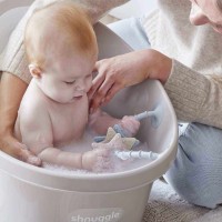 SHNUGGLE Stick N Play Star Senzorická hračka a kousátko