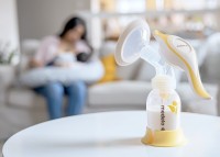 Medela Odsávačka manuální Harmony™ Essentials Pack