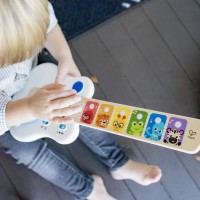 BABY EINSTEIN Kytara dotyková Strum Along Songs™ Magic Touch™ HAPE 12m+