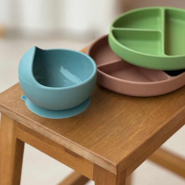 PETITE&MARS Miska silikonová s přísavkou TAKE&MATCH 6m+