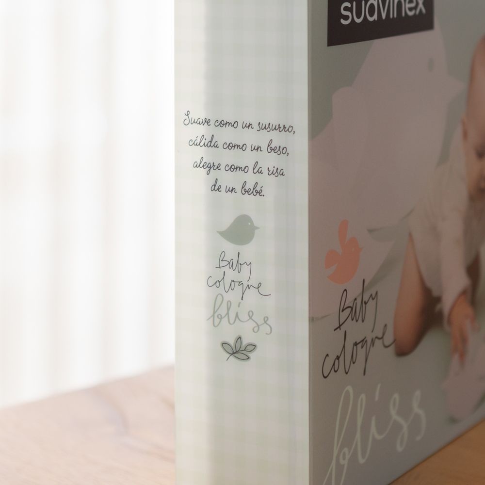 SUAVINEX SET HYDRATAČNÍ EMULZE 300ML + KRÉMOVÝ MYCÍ GEL 300ML + KOLÍNSKÁ VODA BLISS 100ML