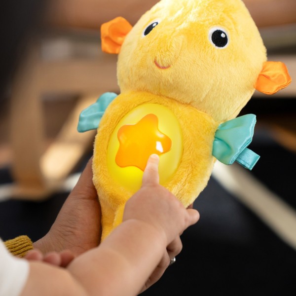 BABY EINSTEIN Hračka uklidňující se senzorem pláče mořský koník Sea Dreams Seahorse™ 0m+