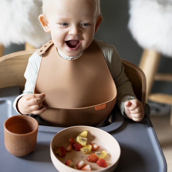 LOVI Silikonový bryndák s kapsou Granola