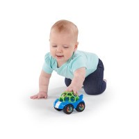 Hračka autíčko Rattle & Roll Oball™ 3m+