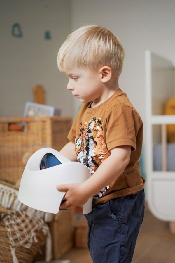 TEGA Dětský oboustranný ergonomický nočník s výlevkou Teggi