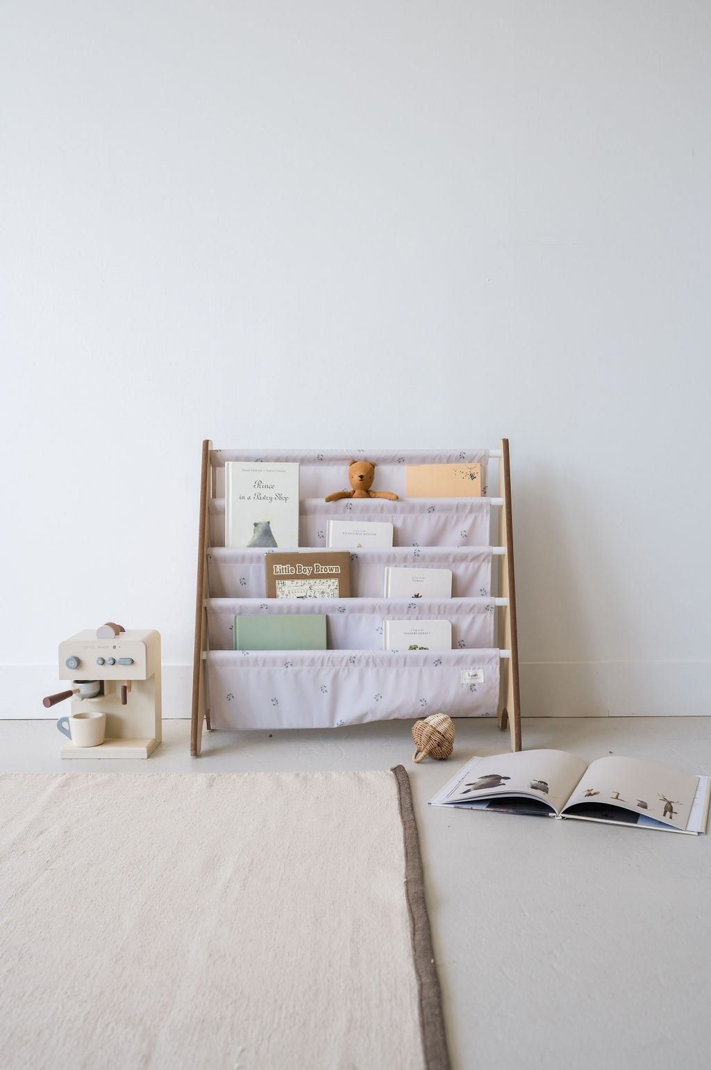 3 SPROUTS Stojan na knížky Recycled