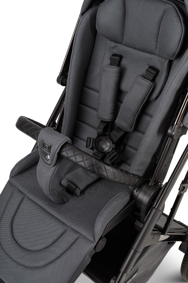 MOON PIÚ EXTRA black chrome Kombinovaný kočárek