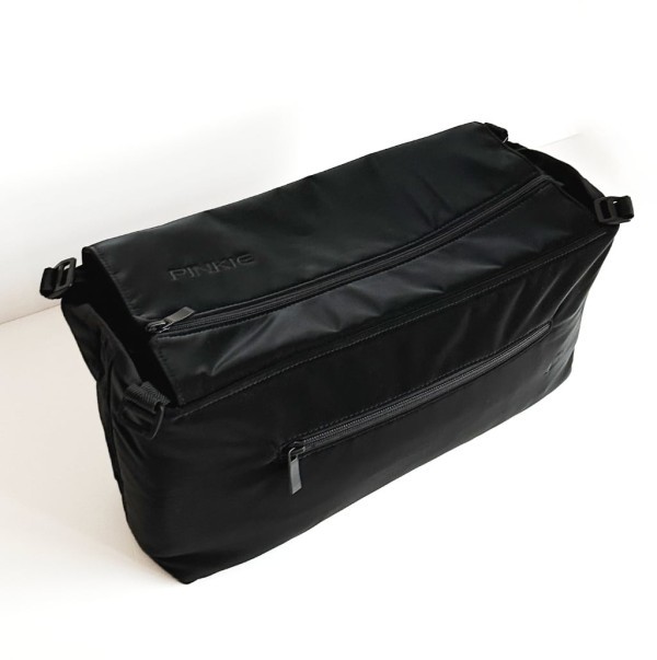 PINKIE organizér Dark Black na Thule
