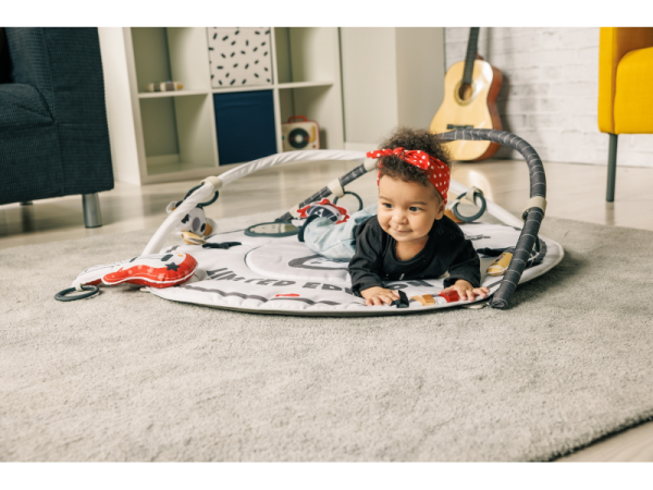 TINY LOVE Hrací deka s hrazdou Gymini Tiny Rockers