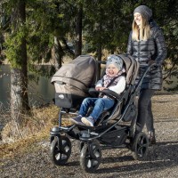 TFK Kočárek pro dvojčata/sourozenecký Duo combi push chair - air chamber wheel