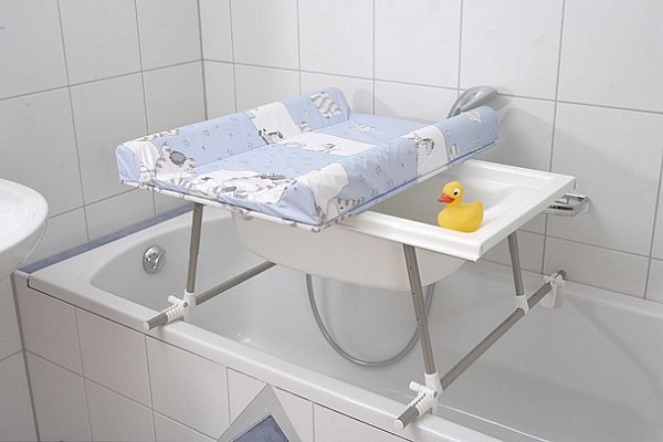 Přebalovací a koupací set Geuther Aqualight 4822