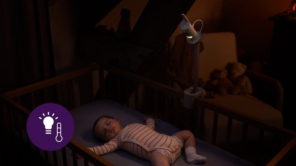 Philips AVENT Chůvička dětská chytrá Premium s překladem pláče, sledováním spánku a dýchání SCD971
