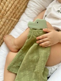 Tikiri mazlíček z přírodního kaučuku a bio bavlny Safari