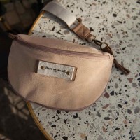BABY ON BOARD Přebalovací Crossbody taška Armelle