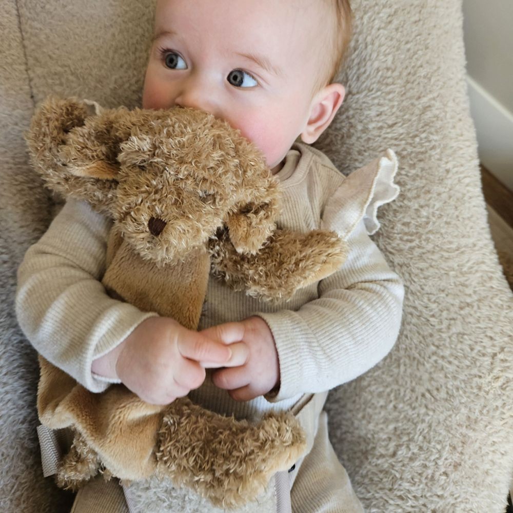 HAPPY HORSE Pejsek Brownie přítulka velikost: 22 cm