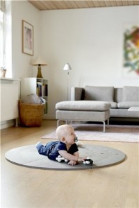 Baby Dan kulatá hrací podložka puzzle/dráha Grey 110 cm