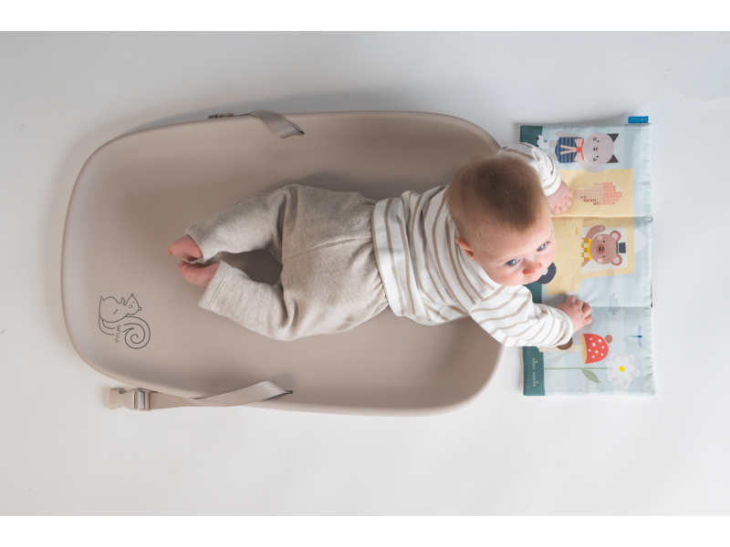 TAF TOYF Přebalovací podložka Sensory Tales