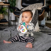 BABY EINSTEIN Hračka hudební Maritime Melodies™ 3m+