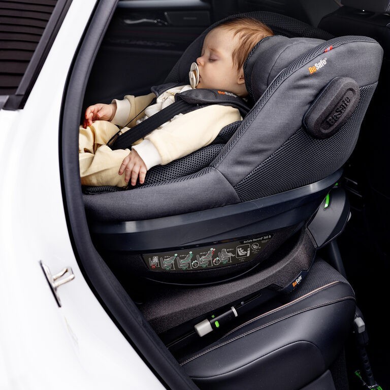 BESAFE Beyond2 360 B Autosedačka 40-125cm