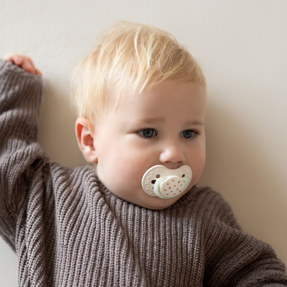 LOVI Dudlík svítící silikonový dynamický TEDDY LOVE  0-6m 2ks