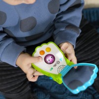 BABY EINSTEIN Hračka hudební telefon Shell Phone™ 6m+