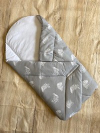 Zavinovačka Maceshka s pevnými zády