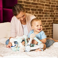 Edukační kostka Babyono Tiny Yoga Edukační kostka Babyono Tiny Yoga