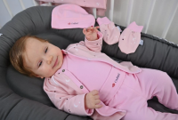 LITTLE ANGEL Novorozenecká sada BIO Outlast® - sv.růžová hvězdičky/růžová baby
