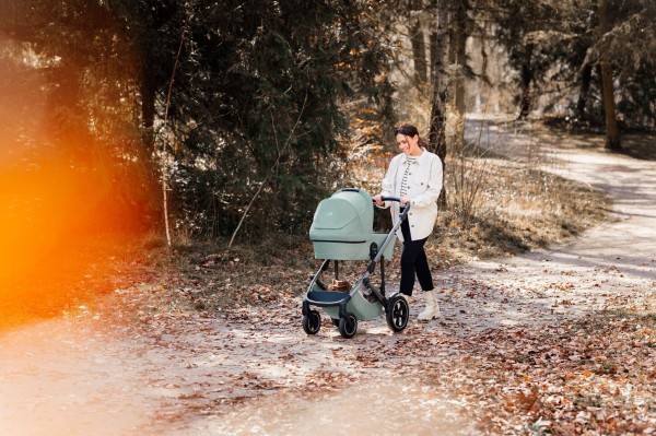 BRITAX RÖMER Set kočárek Smile 5Z + hluboká korba Lux